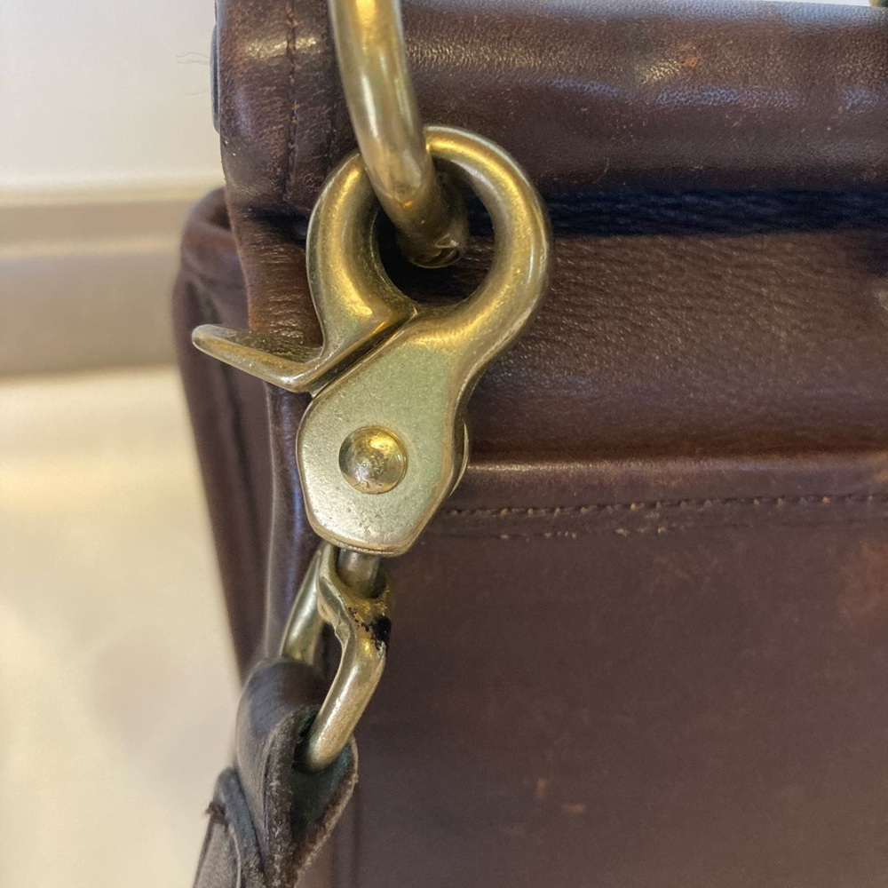 COACH Vintage Purse 9927 !!Host Pick!! - Picture 7 of 11
